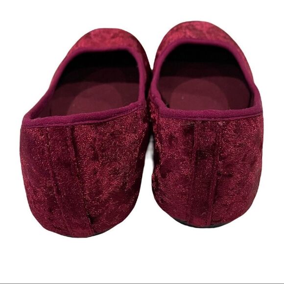 City Street’s Lightweight Velvet Flats  - Picture 6 of 9